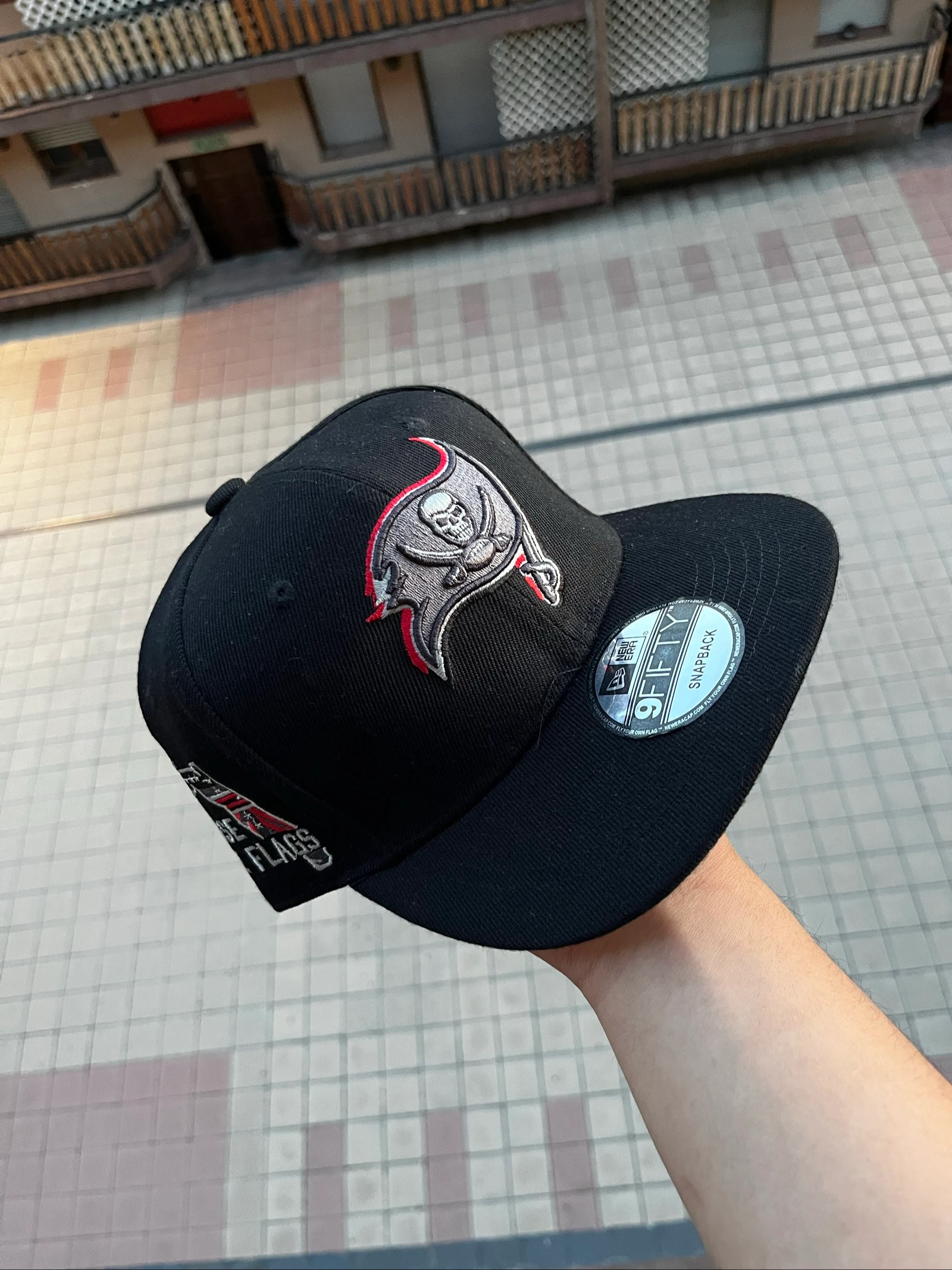 Gorra Piratas NFL, negra , nueva con etiqueta